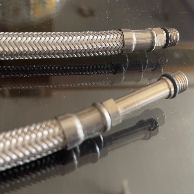 شلنگ تک پایه مهره 1/2   40cm جفت