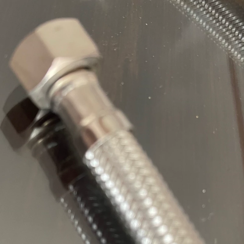 شلنگ رابط مهره 3/8. 50cm